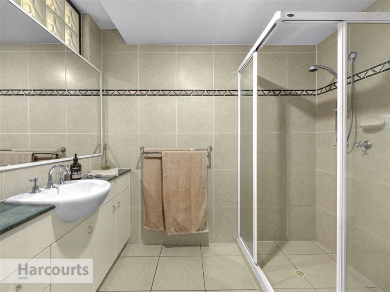 2/49 Racecourse Road, Hamilton QLD 4007