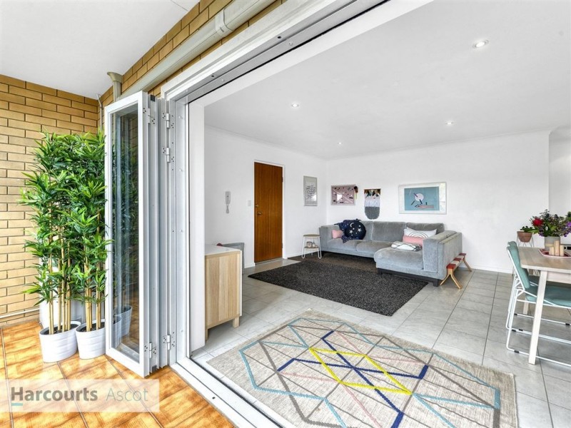 4/293 Lancaster Road, Ascot QLD 4007