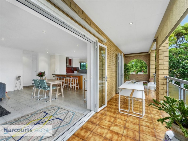 4/293 Lancaster Road, Ascot QLD 4007