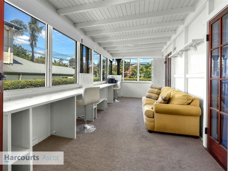 96 Bayview Terrace, Clayfield QLD 4011
