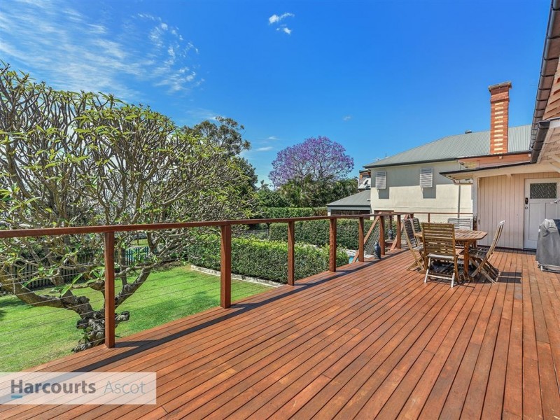 96 Bayview Terrace, Clayfield QLD 4011