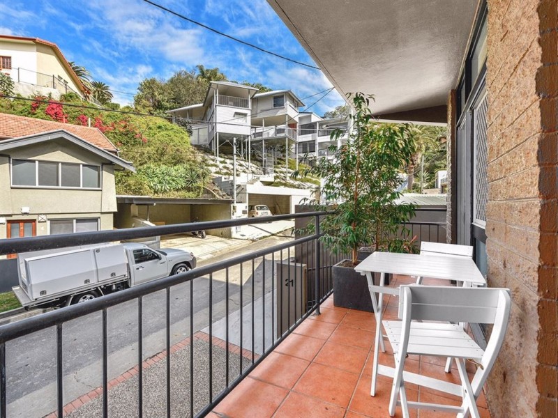 2/21 Arran Avenue, Hamilton QLD 4007