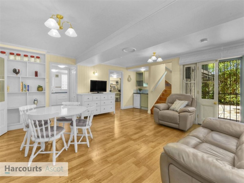 7 Jackson Street, Clayfield QLD 4011