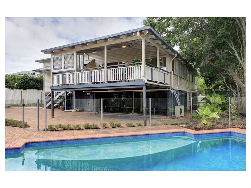 16 Childs Street, Clayfield QLD 4011