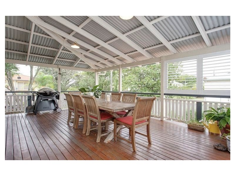 16 Childs Street, Clayfield QLD 4011