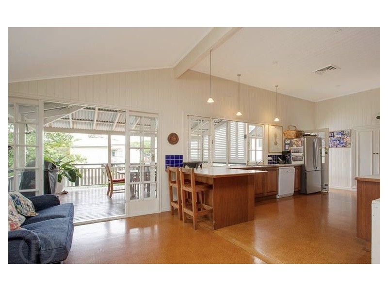 16 Childs Street, Clayfield QLD 4011