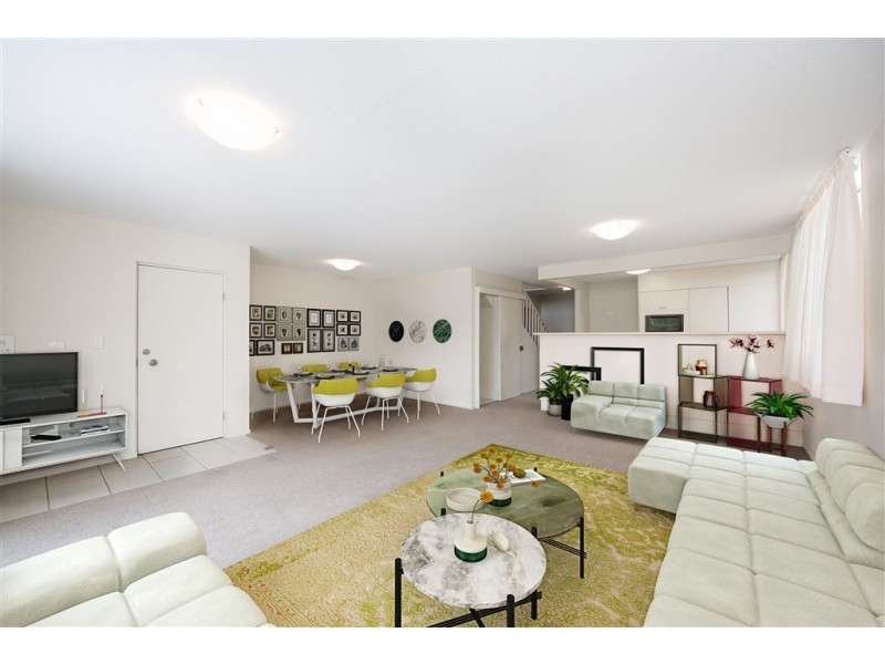 17/17 Whyenbah Street, Hamilton QLD 4007