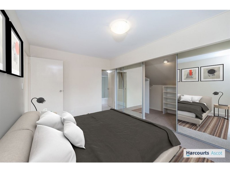 17/17 Whyenbah Street, Hamilton QLD 4007