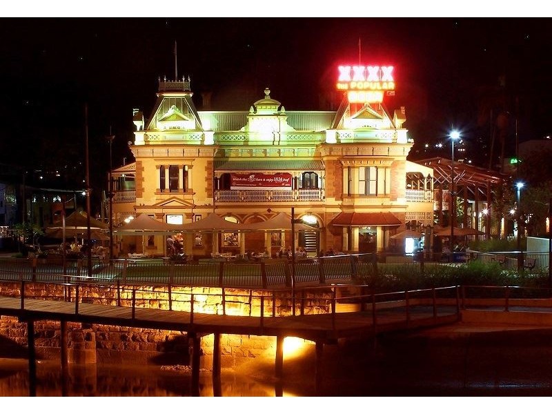 32 Agnes Street, Albion QLD 4010