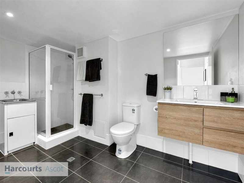 21/17 Whyenbah Street, Hamilton QLD 4007