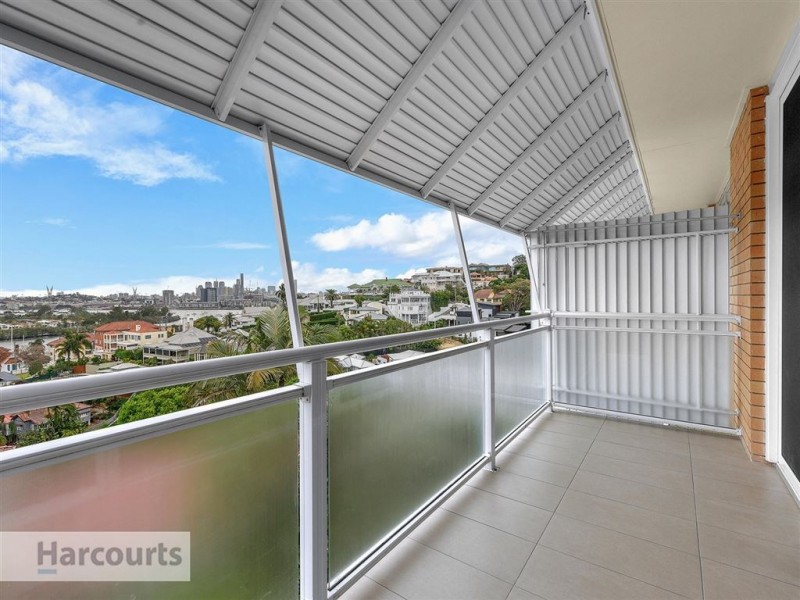 35 Langside Road, Hamilton QLD 4007