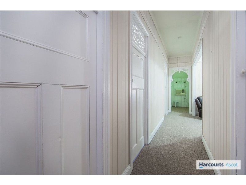 297 Nudgee Road, Hendra QLD 4011