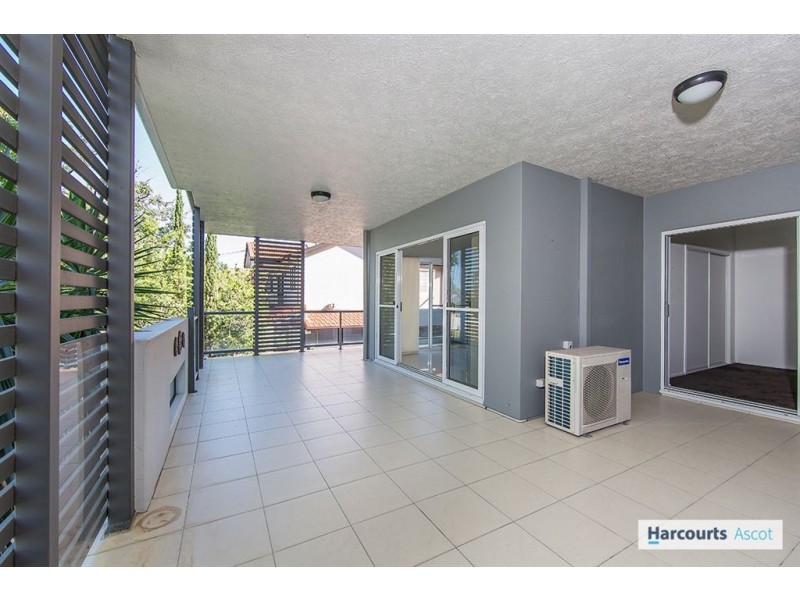 4/654 Kingsford Smith Drive, Hamilton QLD 4007