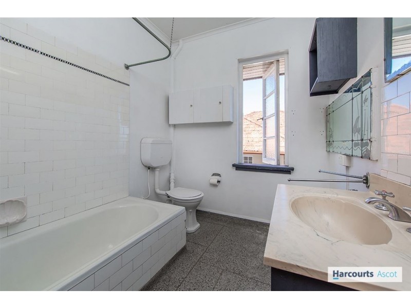 3/394 Kingsford Smith Drive, Hamilton QLD 4007