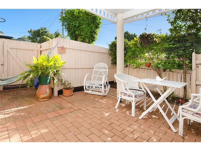 11 Tufnell Road, Nundah QLD 4012