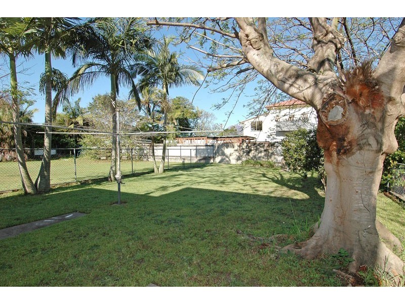 285 Nudgee Road, Hendra QLD 4011