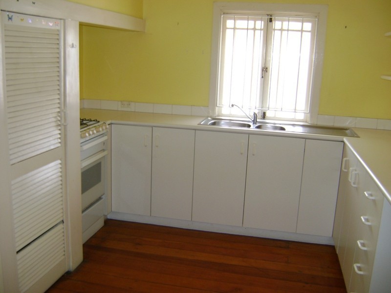 10 Vine Street, Ascot QLD 4007