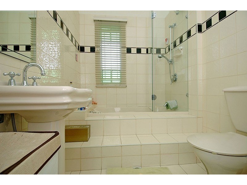 50 Mein Street, Hendra QLD 4011