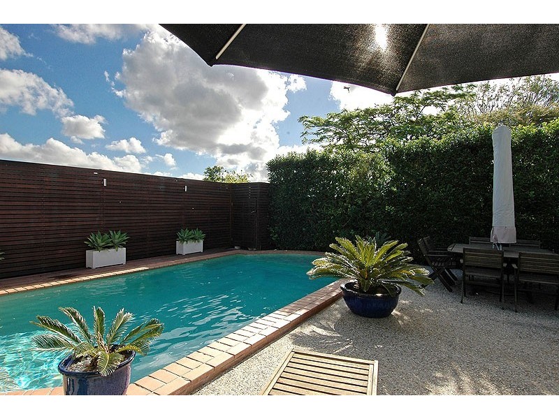 50 Mein Street, Hendra QLD 4011