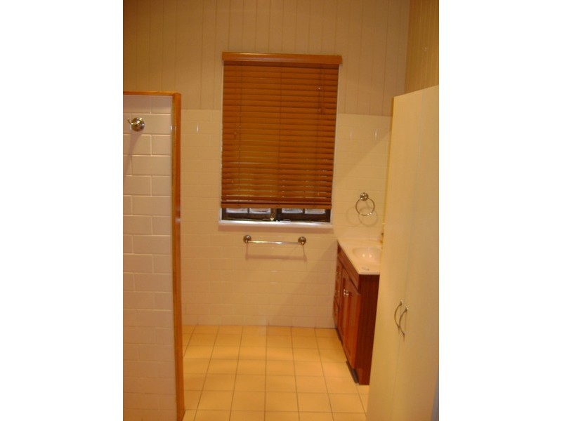 34 Nudgee Road, Hamilton QLD 4007