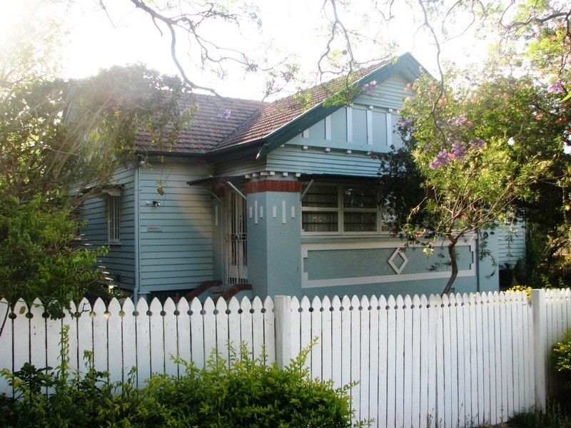 86 Woodville Street, Hendra QLD 4011