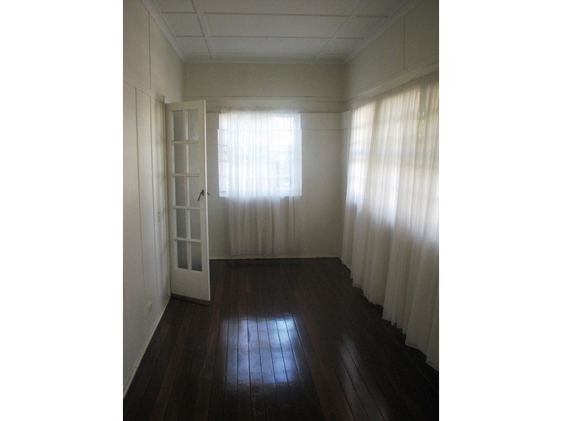 86 Woodville Street, Hendra QLD 4011