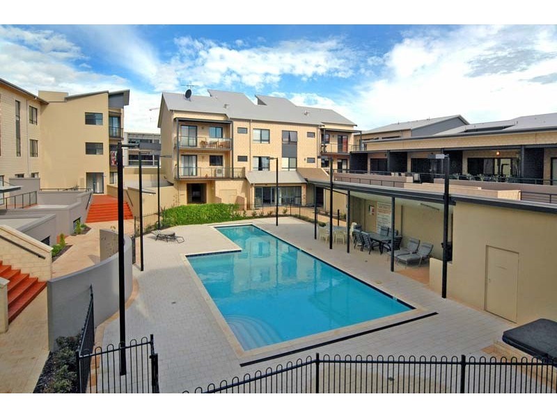 1/24 Bonnefoi Boulevard, Bunbury WA 6230