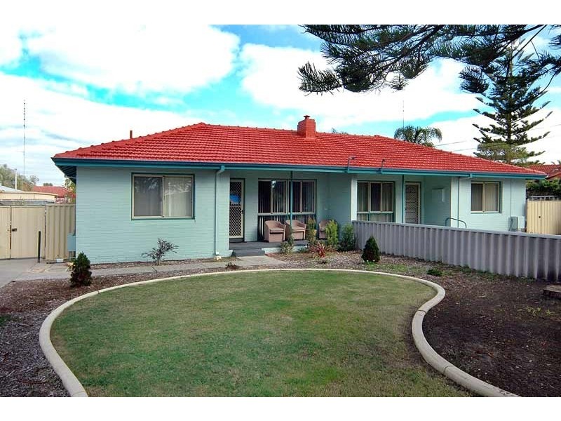 1/31a Island Queen Street, Withers WA 6230