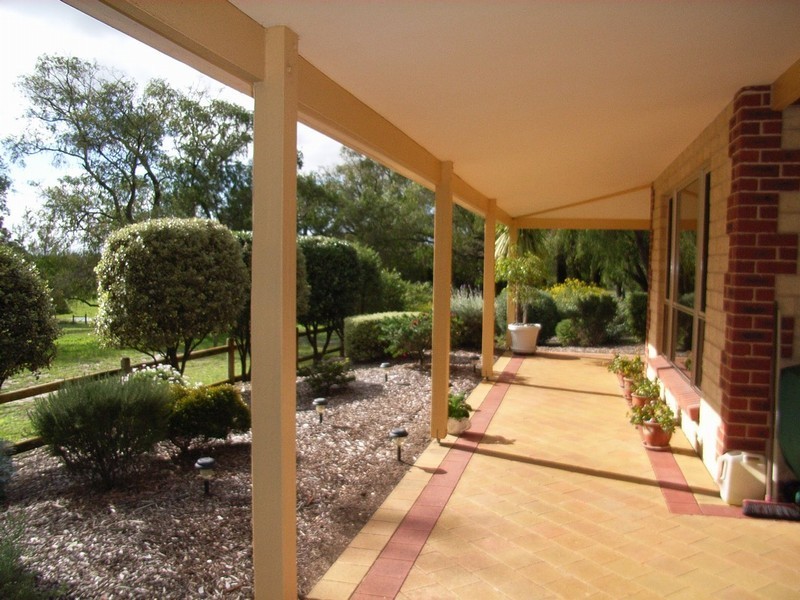 237 Harold Douglas Drive, Dardanup WA 6236