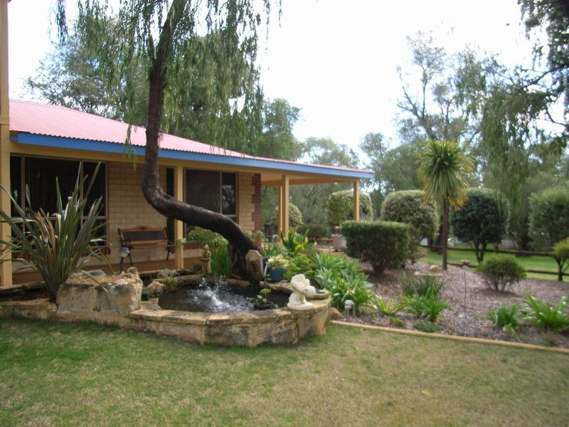 237 Harold Douglas Drive, Dardanup WA 6236