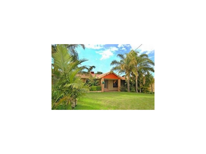 12 Wickham Way, Australind WA 6233