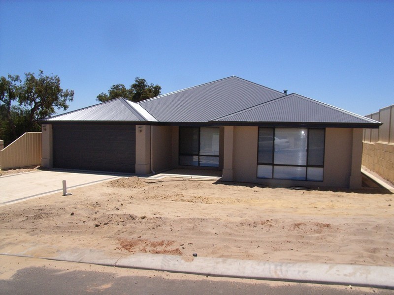37 Polwarth Cct, Eaton WA 6232