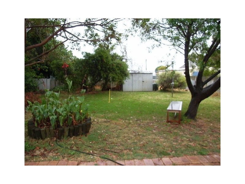 172 Clarke Street East, Carey Park WA 6230