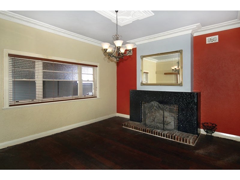 17 Moore Street, East Bunbury WA 6230