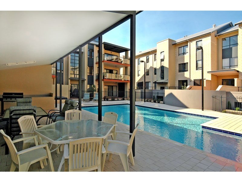 29/18 Bonnefoi Boulevard, Bunbury WA 6230