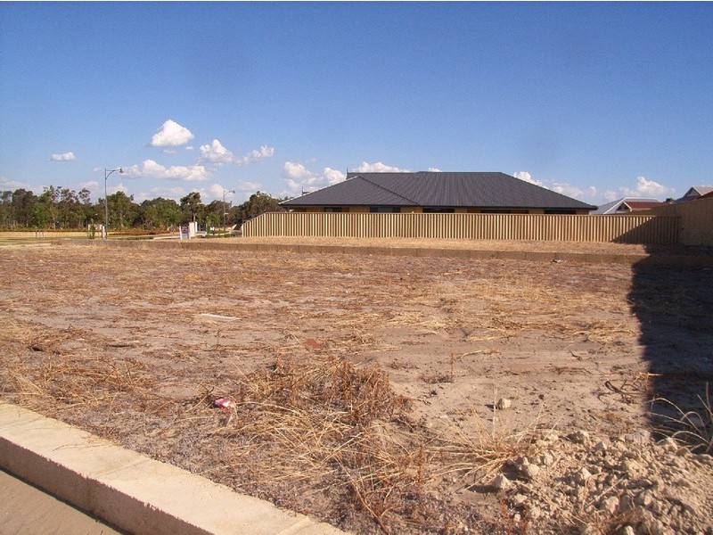 19 Hunter Circle, Millbridge WA 6232