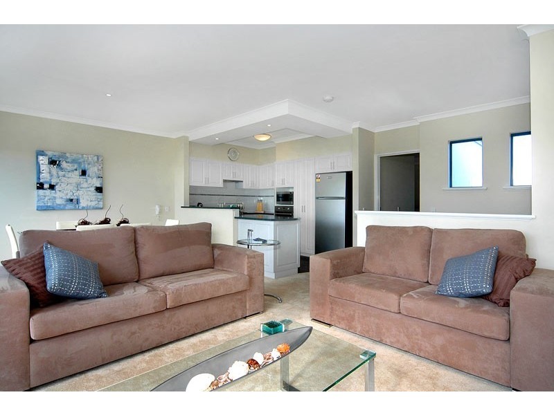 9/3 Clifton, Bunbury WA 6230