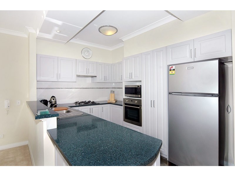 9/3 Clifton, Bunbury WA 6230