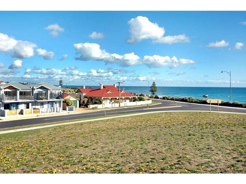 9/3 Clifton, Bunbury WA 6230