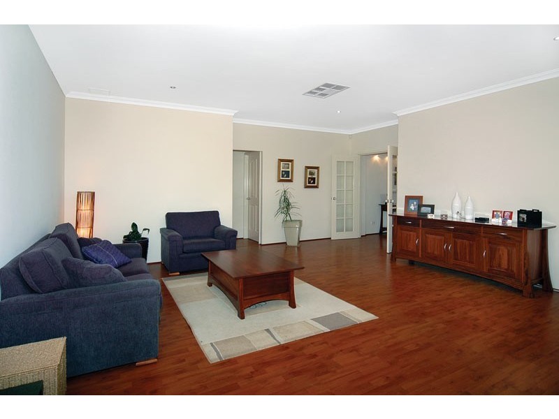 18 SANDPIPER, Australind WA 6233