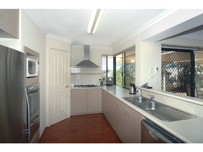 18 SANDPIPER, Australind WA 6233