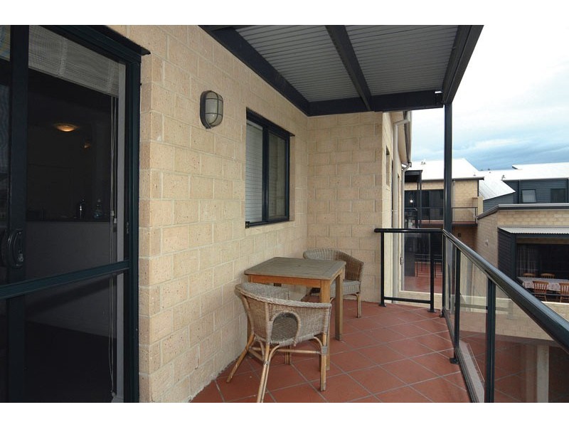 16/18 Bonnefoi Boulevard, Bunbury WA 6230
