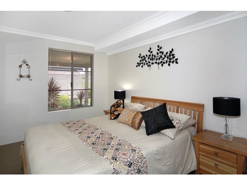 2c Claughton Way, Glen Iris WA 6230