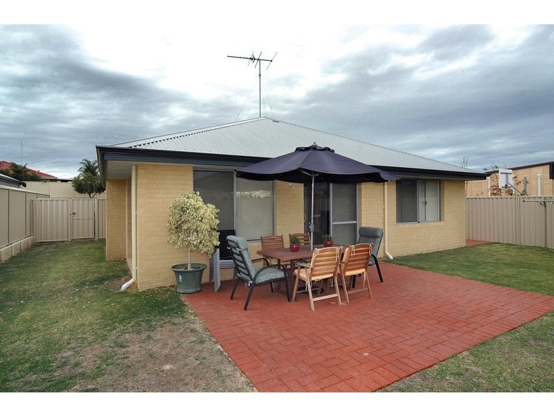 2c Claughton Way, Glen Iris WA 6230