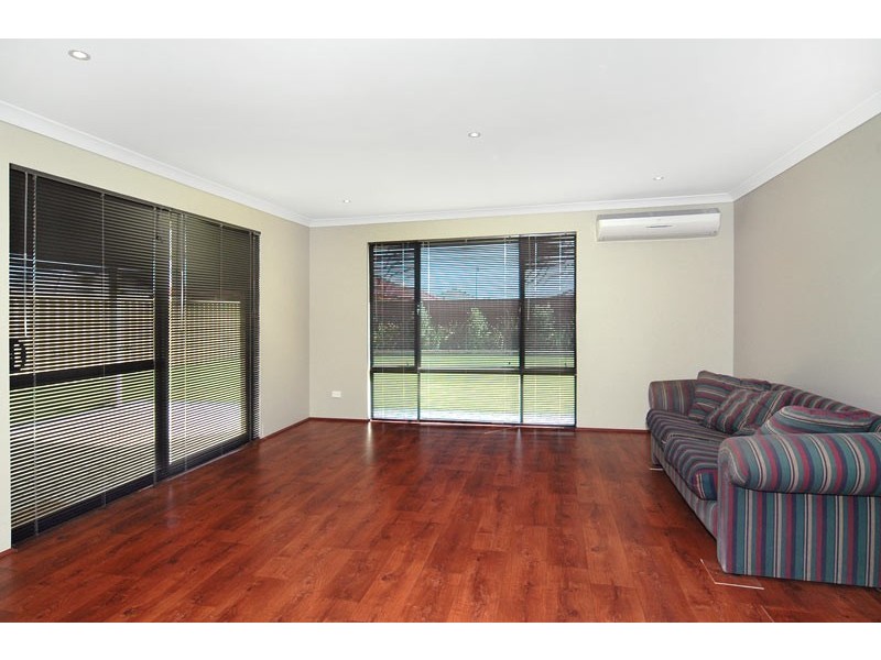 56 Illawarra Drive, Millbridge WA 6232