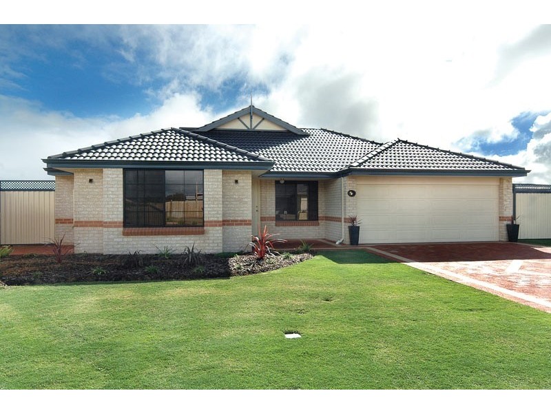 73 Glenfield Drive, Kingston WA 6256