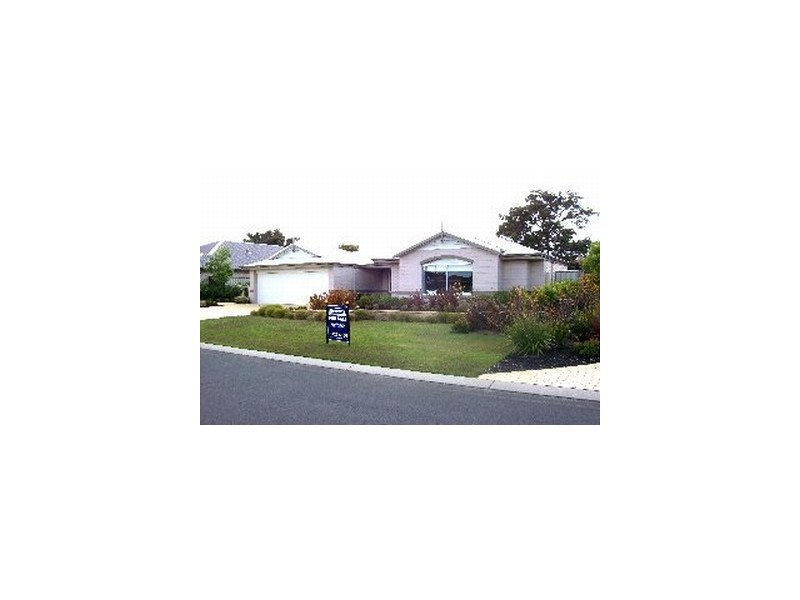 5 The Boulevard, Australind WA 6233