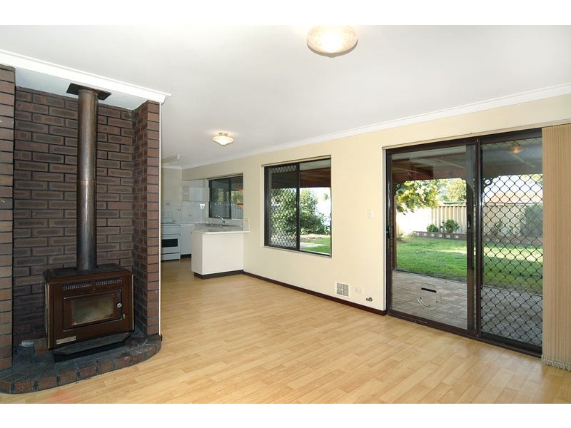 31 Webber Street, Carey Park WA 6230