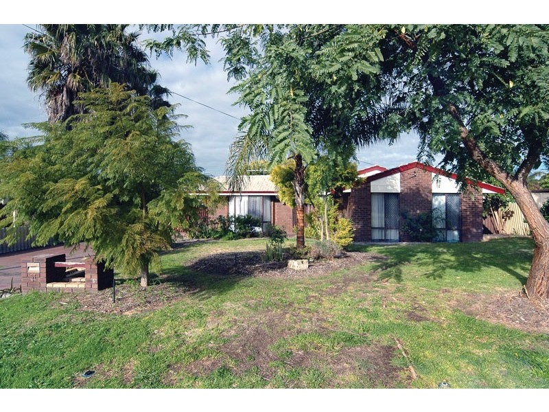 31 Webber Street, Carey Park WA 6230