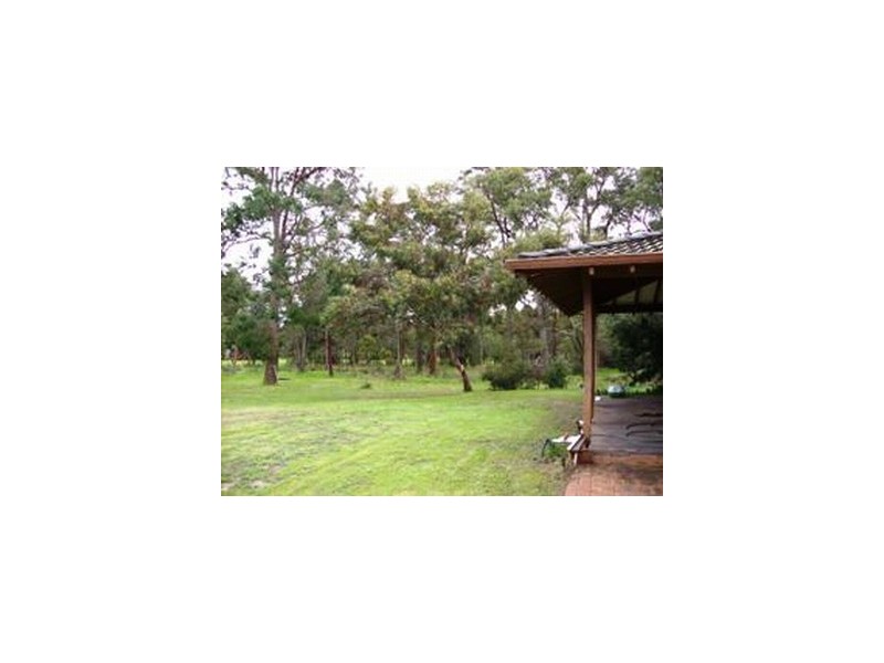 61 Kentucky Road, Dardanup WA 6236